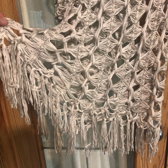 Mystree Knitted/Crocheted top Boho - Picture 4 of 9